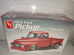 MAQUETTE AMT/ERTL 6341  - 1/25 - 1953 FORD PICKUP  STREET MACHINE- NEUF SCELLE - Imagen 1 de 4