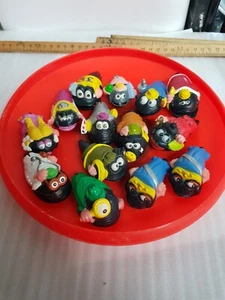 90'S - KINDER FERRERO - NR.14 AMICOZZE - CON SORPRESINA - COME IN FOTO - Bild 1 von 5