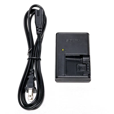 ⭐ NEW Genuine Sony BC-CSD Battery Charger for NP-BD1 Battery D T R E US Seller ⭐ - Image 1 of 4