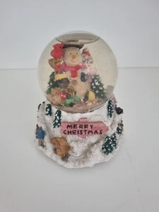 Palla di vetro con neve e carillon tema Natalizio globo Merry Christmas vintage - Foto 1 di 24