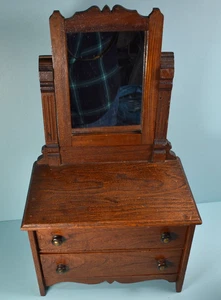 BEAUTIFUL ANTIQUE/VINTAGE PRIMITIVE DOLL DRESSER  SWIVEL MIRROR!! 10”x1 7”x 6.5” - Picture 1 of 17