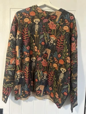 Soft Jumper Skulls Cute Design Size XL - Image 1 of 3