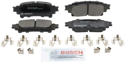 Pastillas de freno traseras de cerámica QuietCast 2015 para Toyota Highlander Bosch 2014-2019 Foto 1 de 4