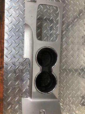 Ford Fusion 10 11 Merucy Milan 2010 11 12 consola central portavasos moldura plástico Foto 1 de 4