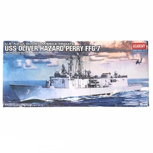 Nuovo modello Academy USS Oliver Hazard Perry FFG-7 14102 scala 1/350 sigillato NOS - Foto 1 di 7