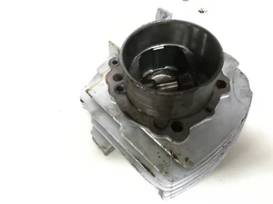 CILINDRO E PISTONE VERTICALE DUCATI MONSTER 600 2001 28412 KM - Imagen 1 de 3