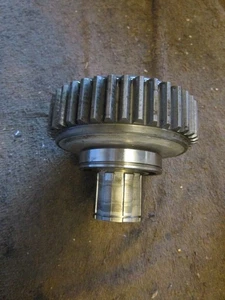 1980-83 Honda GL1100 GL 1100 transmission primary drive sprocket shaft low miles - Bild 1 von 2