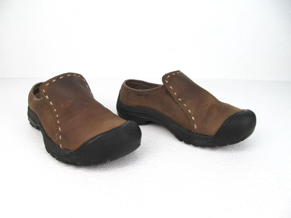 KEEN Women's Slip On Clog Shoes Brown Leather Fleece Lined Size 9 - Image 1 of 4