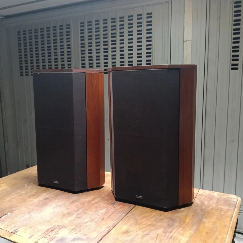 Vintage Rare Advent 6003 3 Vie Jensen con upgrade Monacor SPP 250 - Immagine 1 di 4