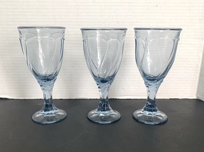 Lote de 3 copas de vino Noritake SWEET SWIRL azul claro 6,75" 8 oz vintage Foto 1 de 4