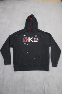 Nike Y2k Herren Gr. L Sportsware Club Stories Grafiti Pull Over Hoodie - Bild 1 von 22