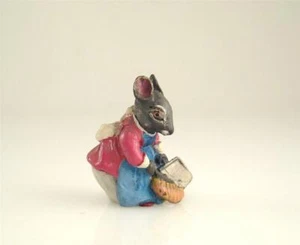 1950-1970 Beatrix POTTER HUNCA MUNCA Mouse in Purple Dress Vienna Bronze Bermann - Picture 1 of 10