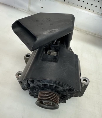 Alternador Ford Transit Connect 2010-2013 con tapa P/N 9T1T10C392AB Foto 1 de 4