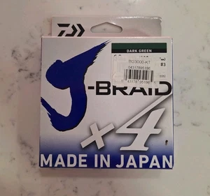 Daiwa J-Braid X4 Braided Fishing Line, Dark Green, 30lb, 300 Yard Spool - Picture 1 of 2