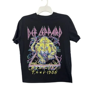 Def Leppard Neon Band Tee Girl's XL or Women's Small Festival Summer Concert - Picture 1 of 4