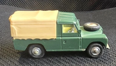 Винтажные игрушки Corgi Land Rover покрытый грузовик зеленый сделано в Великобритании - Изображение 1 из 4