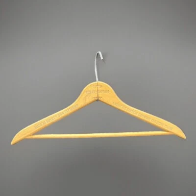 Cadena de ropa Ripely Clothes Americas 17" percha de madera publicidad vintage Foto 1 de 4