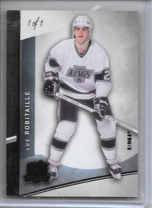 12-13 UD THE CUP BLACK PARALLEL #43 LUC ROBITAILLE 1/1 KINGS