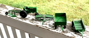 VINTAGE ERTL GREEN ACRES FARM SET DIE CAST TRACTOR SET COMPLETE (19F) - Picture 1 of 12