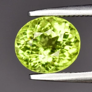💎 1,43ct 7x6mm VS Oval Natur Grün Peridot - Eleganter, unbehandelter Afrika Edelstein - Bild 1 von 4