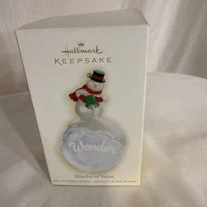 Hallmark Ornament Wonder of Snow 2009 Snowman on Glass Ball NIB Free Shipping - Picture 1 of 3