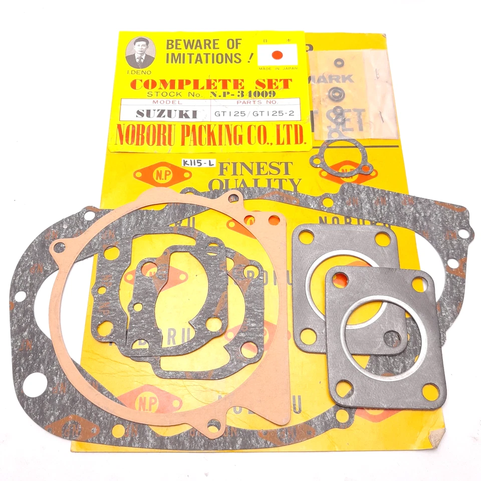 Suzuki GT 125 GT125 Gasket Kit NOS Foto 1 de 3