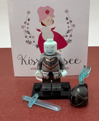 Lego ☆ Minifigure ☆ Series 19 : Fright Knight - Authentic #71025 - Image 1 of 2