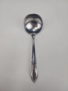 Oneida Stainless Steel Gravy Ladle Kitchen Utensil Replacement - Picture 1 of 11