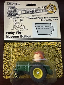 Ertl 1/64 Porky Pig Museum Edition Farm Toy Museum Tractor #2702 RARE - Picture 1 of 1