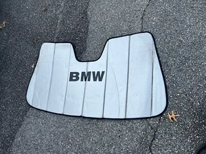 97-2010 BMW SUN SHADE M5 E60 E61 E39 545i 535i 530i 550i 525i 528i 540i 530 528 - Picture 1 of 4