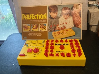 PERFECTION Vintage 1973 Lakeside Game COMPLETE In Box Tested Working SEE VIDEO - Image 1 of 4