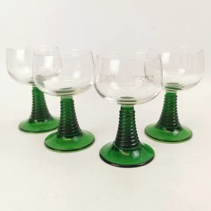 Set of 4 Vtg Luminarc France Green Beehive Stem Roemer Wine Glasses Etched Grape - Picture 1 of 9