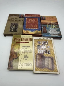 Sylvia Brown, John Edward 5 2 Tape Box Sets Audio Book Cassettes New Age Spirit - Imagen 1 de 2