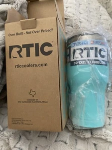 RTIC  30 oz. Vacuum Insulated Stainless Steel Tumbler w/  Splash Proof Lid ~Teal - Picture 1 of 5