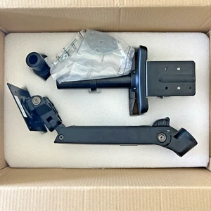 Amazon Basics Single Monitor Arm Display Mount BOOM1BN160 - Photo 1/2