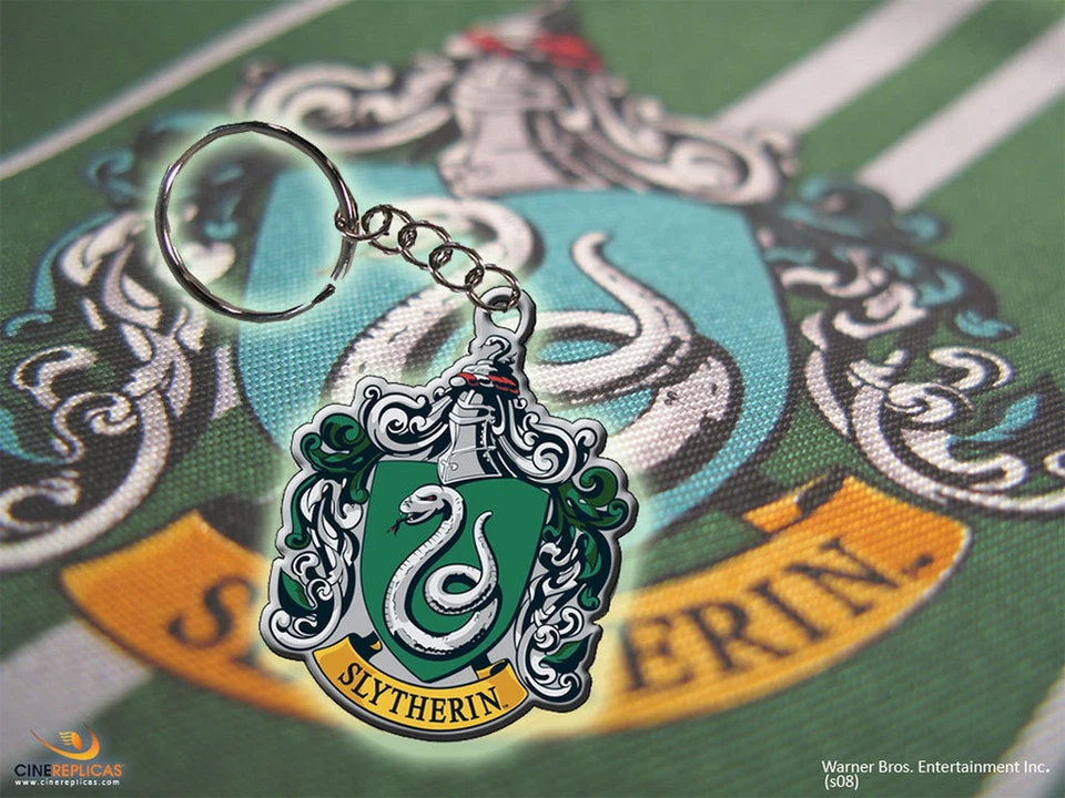 CINEREPLICAS Harry Potter Schlüsselanhänger Slytherin Keyring Official Haus Crest 0851