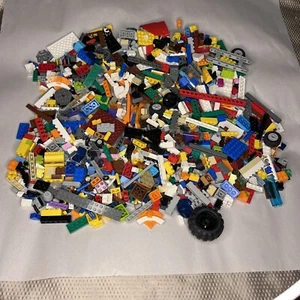 LEGO Lote de más de 2 libras a granel Lote de piezas de ladrillos etc. Juegos mixtos múltiples - Imagen 1 de 12