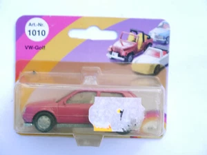 VW Golf 3 Mk III en púrpura púrpura púrpura, Siku 1010 en 1:55 embalaje original - Imagen 1 de 2