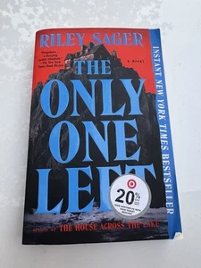 The Only One Left: A Novel - Paperback By Sager, Riley - VERY GOOD - Picture 1 of 3