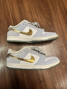 NIKE Men 9.5US Sean Cliver Sb Dunk Low - Picture 1 of 7