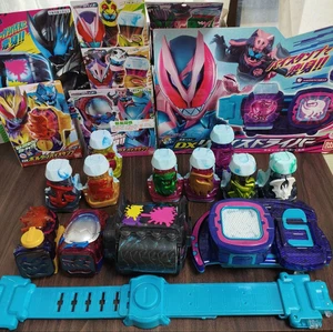 Kamen Rider Revice DX Revice Driver & 11 Vistamp Lot Rex Megalodon Volcano - Bild 1 von 7