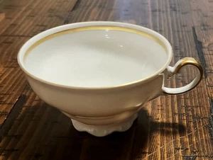 Seltmann Weiden Bavaria Tea Cup w/ Inner Gold Ring Theresia, West Germany - Picture 1 of 4