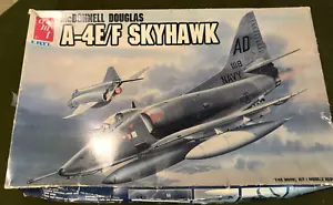 AMT ESCI 8862 1/48 McDonnell Douglas A-4E/F Skyhawk jet fighter complete MIB - Imagen 1 de 3