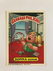 Topps 1987 Garbage Pail Kids Trading Card - Donna Donor - Picture 1 of 2