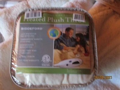 Biddeford Heated Plush Throw, Brand New, 50 x 62 - Image 1 of 4