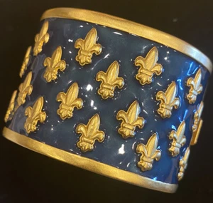 Vtg. Karl Lagerfeld (Chanel Designer) Fleur De Lis Enamel Gold Plated Cuff - Picture 1 of 9