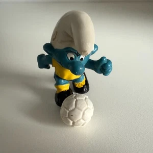 RARE Smurfs Footballer Yellow Shirt 20035 - Vintage Peyo Schleich Portugal 1978 - Picture 1 of 7