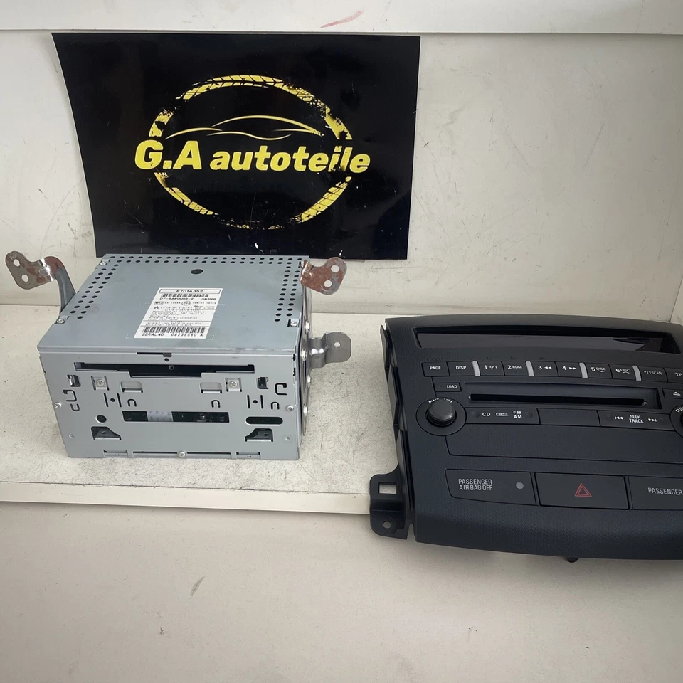 Radio MITSUBISHI Outlander (2010-2012) 8002A139XA 34u266 DY-1MWOU59-2 - Bild 1 von 4