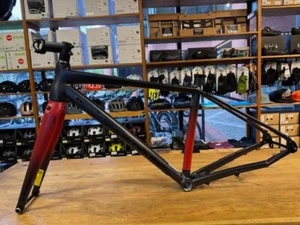 2021 Masi Vincere Frame, Fork, Stem, Headset, And Thru Axles. XS 50cm - Picture 1 of 24