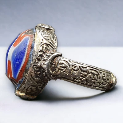 Antik Vintage alter Chevron Glas mit schönem Muster Messing Ring - Bild 1 von 4